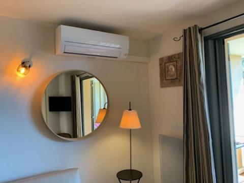 Appartement Cosy Avec Climatisation Reversible Golf De Saumane Экстерьер фото
